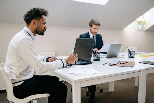 Boostez l'engagement de votre équipe avec des formations ce