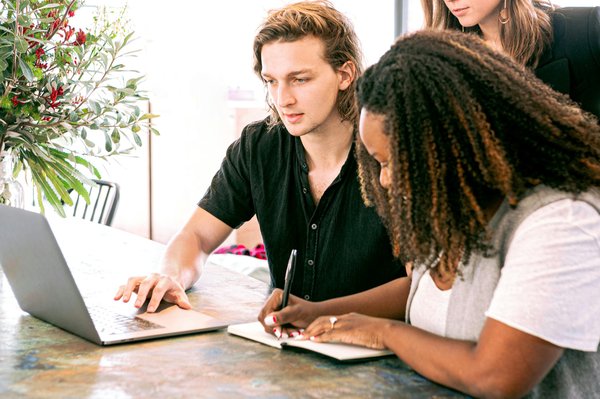 Devenir accompagnateur vae indépendant : votre guide vers l'excellence